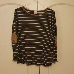 Artistic Works By Lu Womens Grey Striped Top Size S EUC